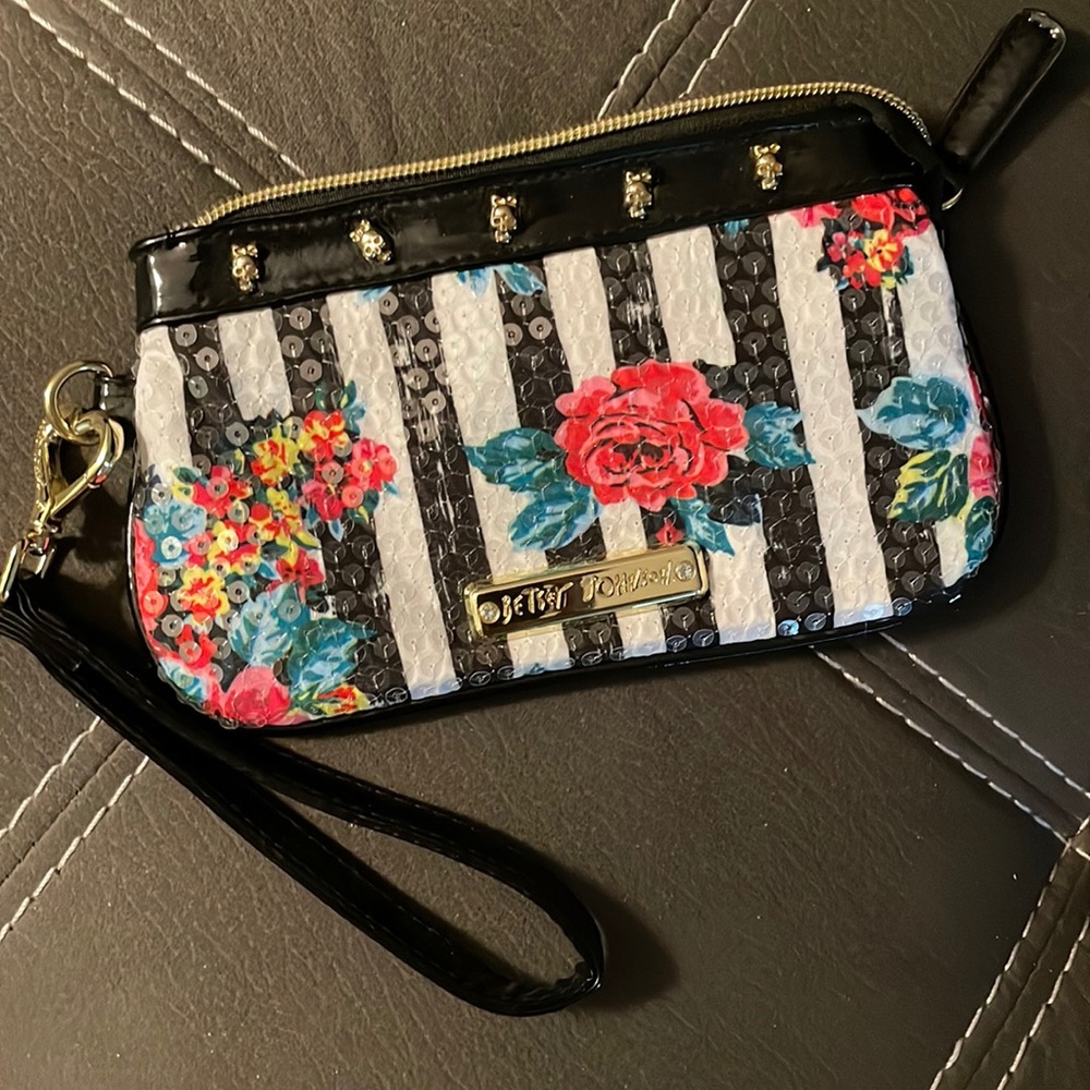 Betsey Johnson wristlet